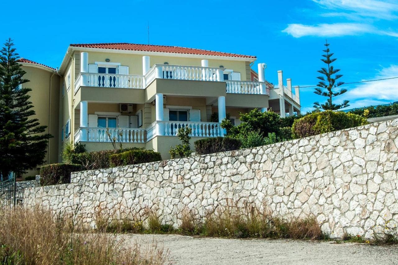 Nikos Apartments Spacious And Panoramic Аргостолион Экстерьер фото